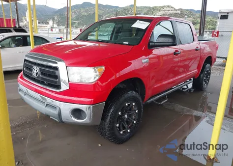 2010 Toyota Tundra Grade 5.7L V8 из США, поврежденный, VIN 5TFEY5F12AX086447